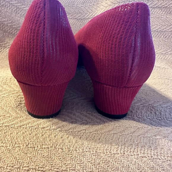 Vaneli shoes women short heels wine color Sz#8M New - Picture 9 of 13